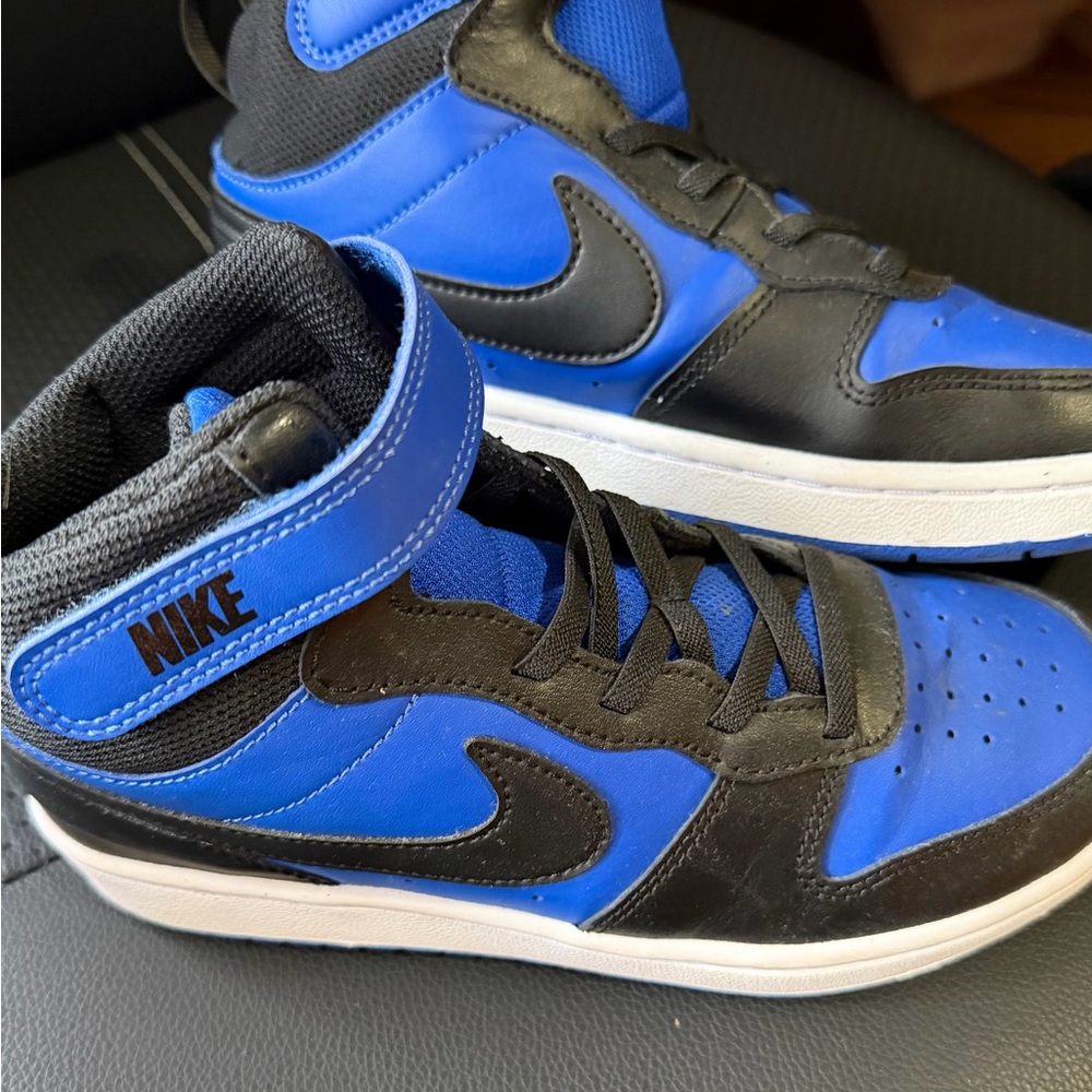 Nike Kids Black and Blue Mid Dunks-NWOT